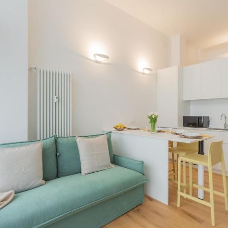 A Step From The Lake Apartment By Rent All Como Exteriör bild