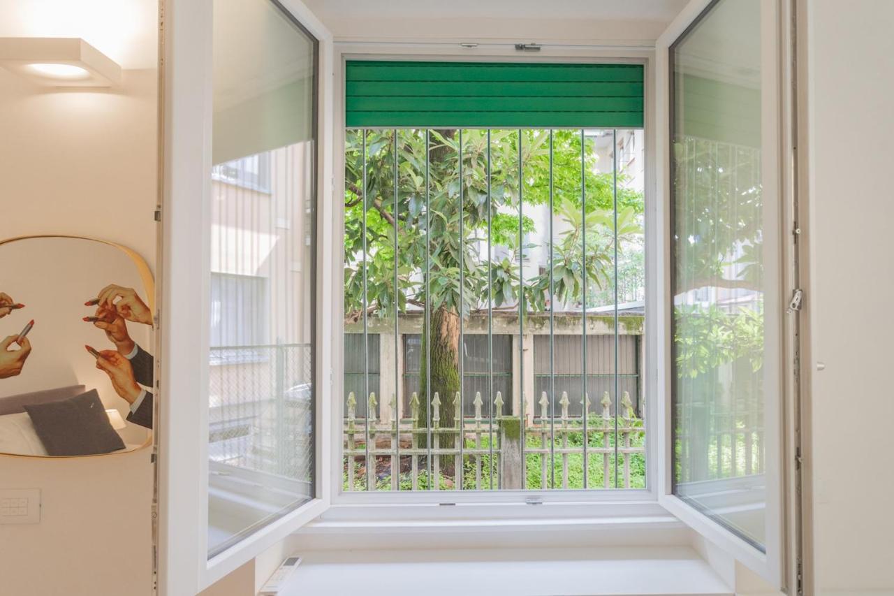 A Step From The Lake Apartment By Rent All Como Exteriör bild