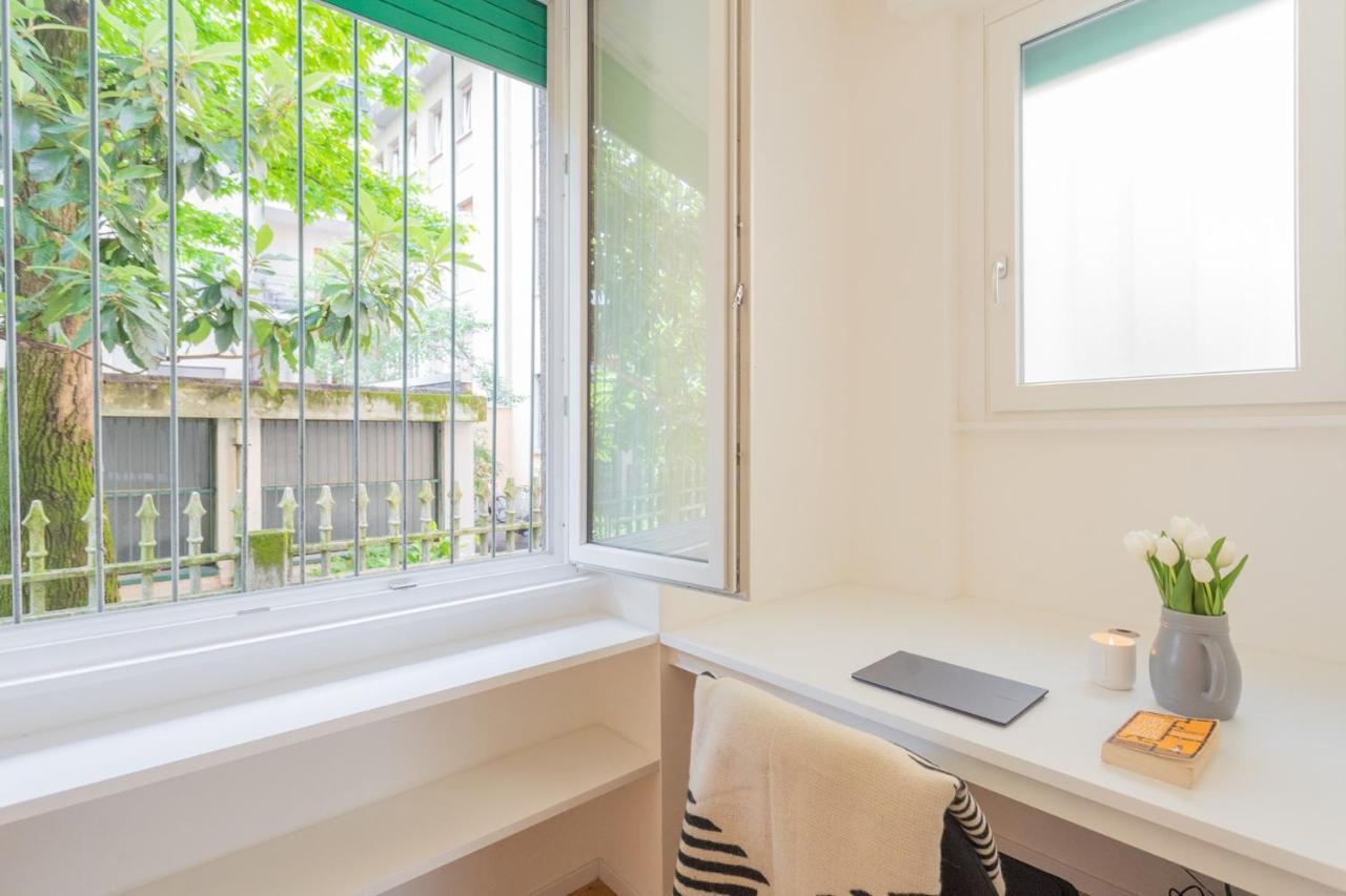 A Step From The Lake Apartment By Rent All Como Exteriör bild