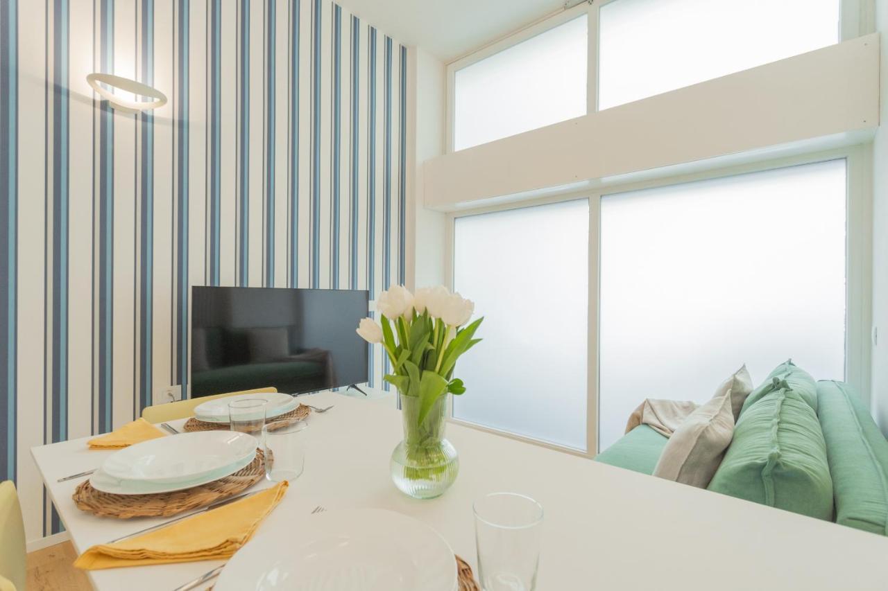 A Step From The Lake Apartment By Rent All Como Exteriör bild